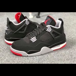Jordan Retro 4